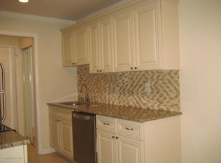 147 Amberly Dr UNIT K, Manalapan, NJ
