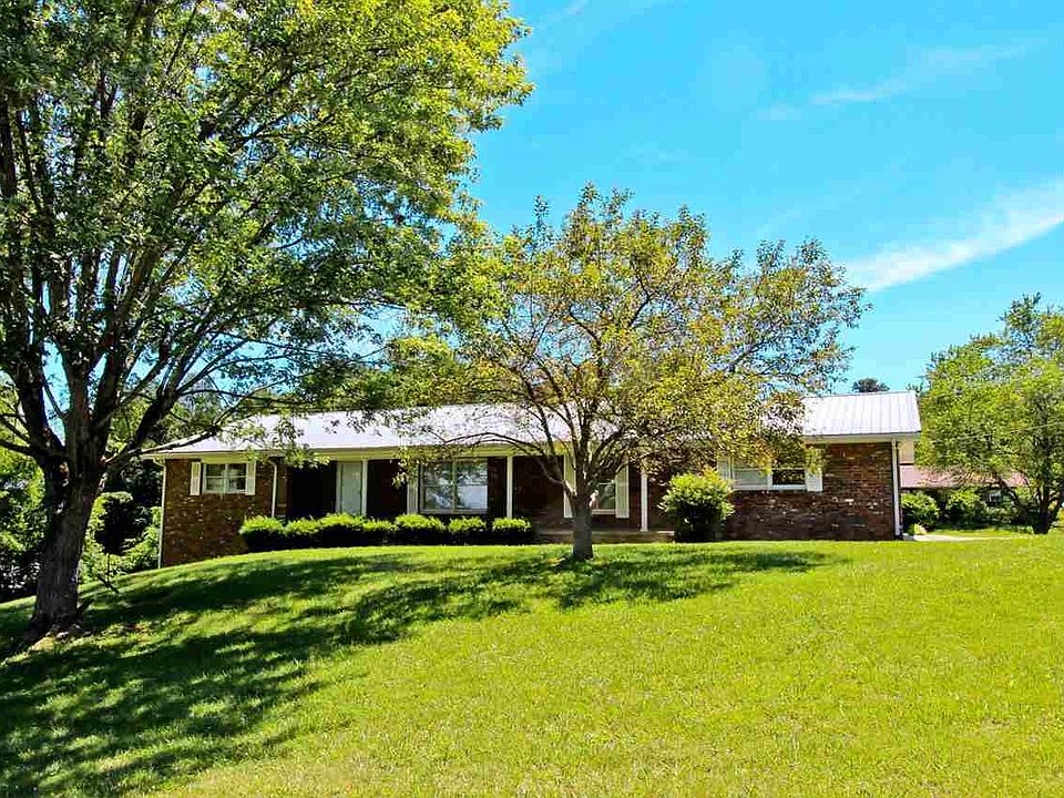 1st image of 130 Point Oak Dr