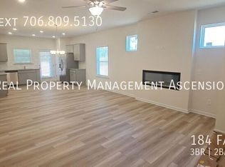 184 Fair Oak Ln, Calhoun, GA 30701