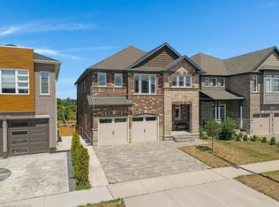 160 Freure Dr, Cambridge, ON N1S 0B4