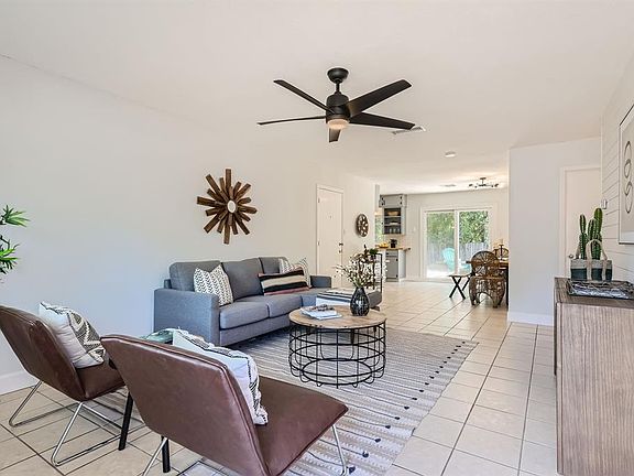 2nd image of 6905 Cherry Meadow Dr