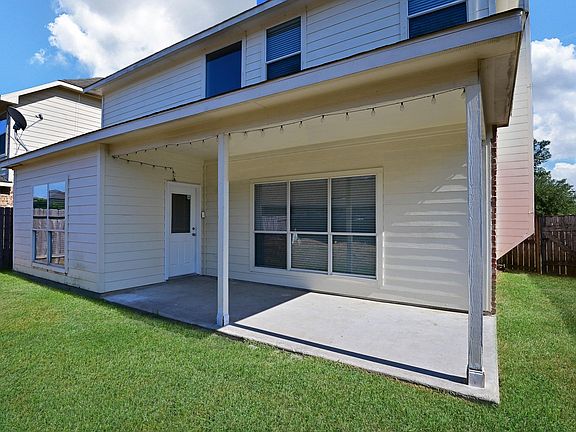 4th image of 20934 Windsor Hollow Ct