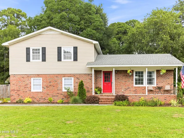 820 Greenbriar Road, Wilmington, NC 28409