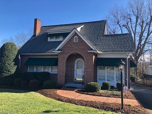 2nd image of 505 S Cox St