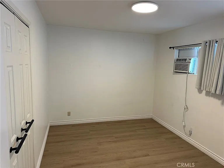 6237 Oak Ave — Photo 8