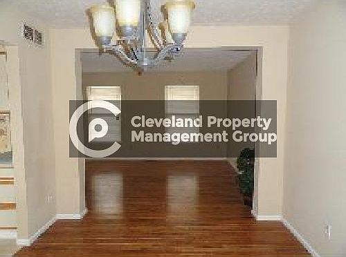 3rd image of 10102 Lake Meadows Dr