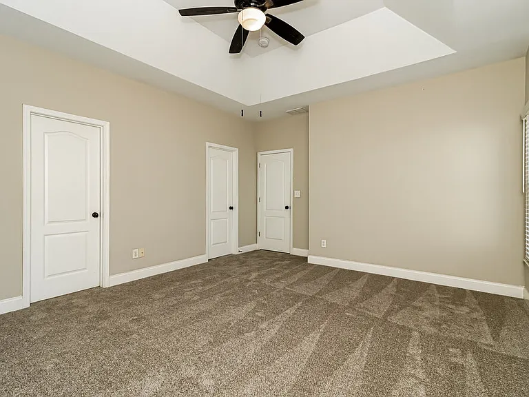49 Celtic Ct — Photo 11