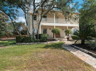 2105 Vivian Dr, Round Rock, TX 78681