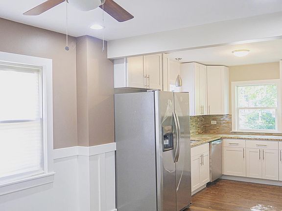 5th image of 1425 Wentworth Ave