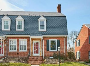 3350 S Wakefield St, Arlington, VA 22206