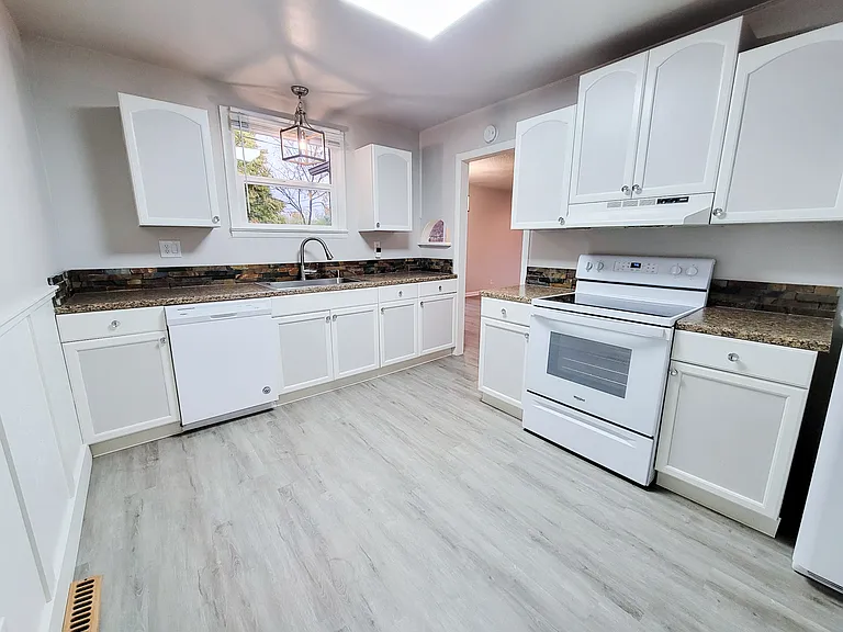9405 W Ustick Rd — Photo 3