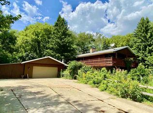1999 Hawkinson Rd, Oregon, WI 53575