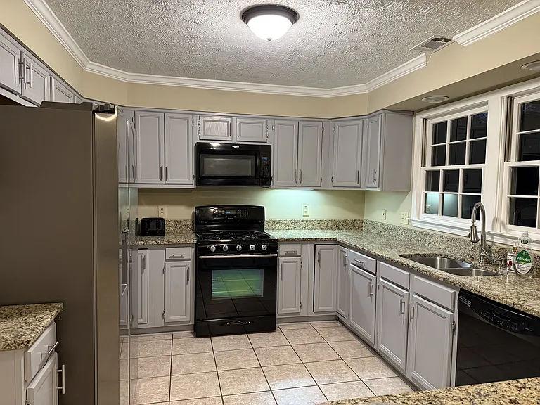 3580 Waters Cove Way — Photo 25