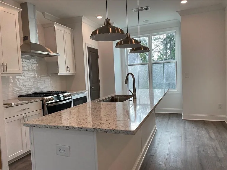 3504 Benedict Pl — Photo 6