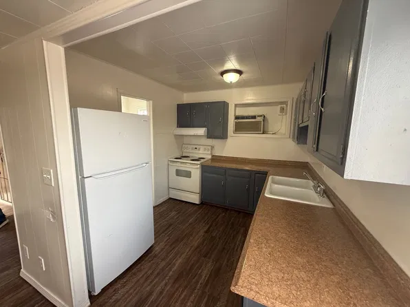 9404 E Apache Trl Space 7, Mesa, AZ 85207