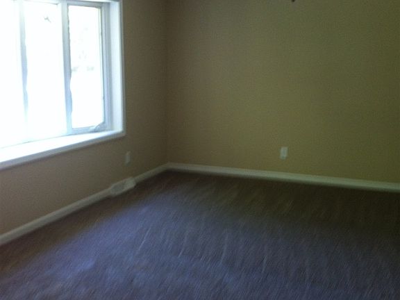 4th image of 4913 Eastbrook Dr