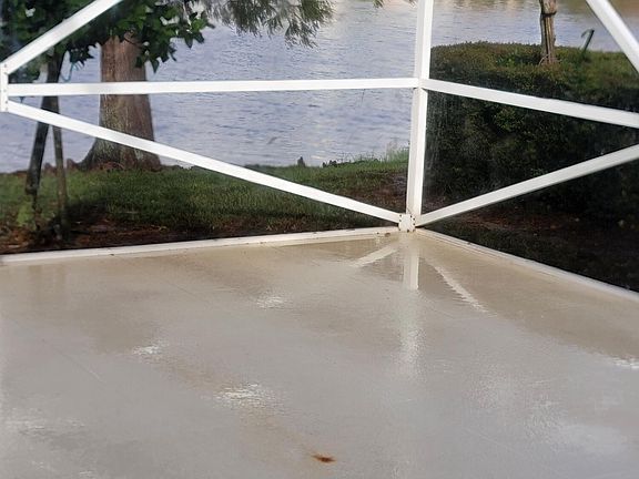 3rd image of 12260 SW Elsinore Drive