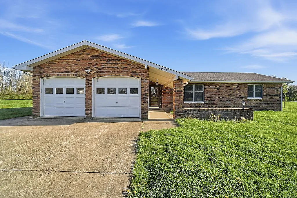 3047 State Route 131 photo 1