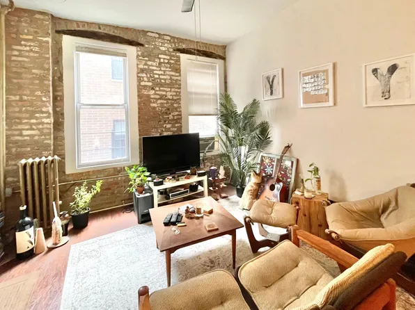 750 N Ada St, Chicago, IL