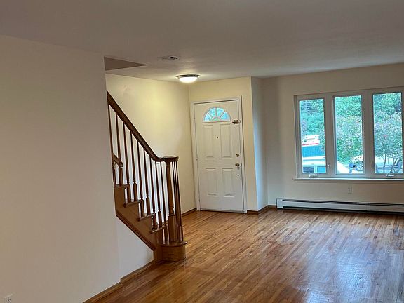 4th image of 18 Annadale Rd