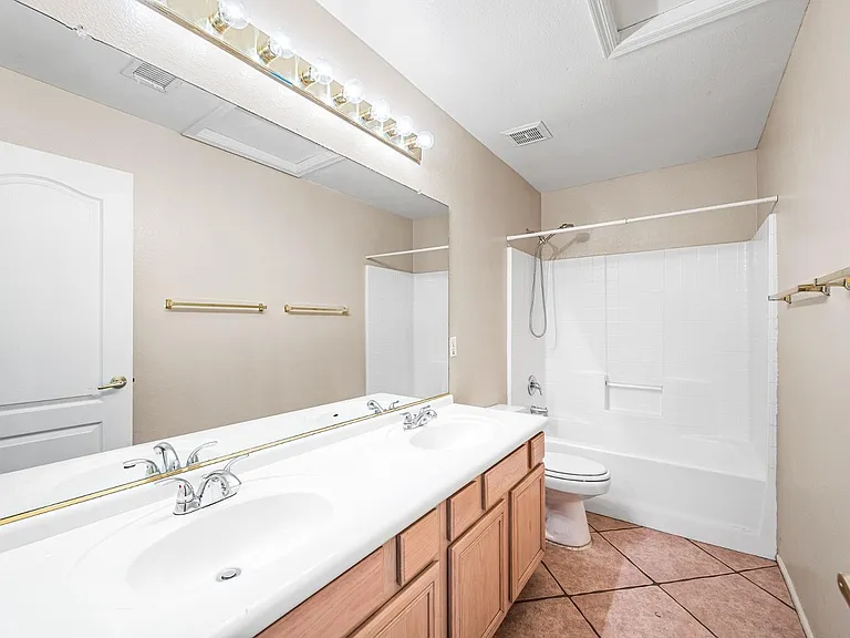 20717 N 59th Dr — Photo 15