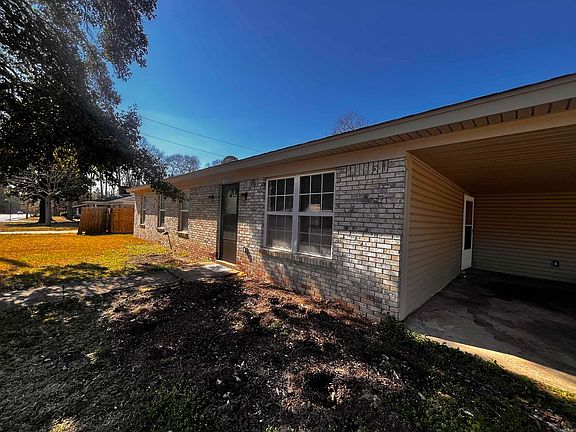 2nd image of 10200 Geyer Springs Rd