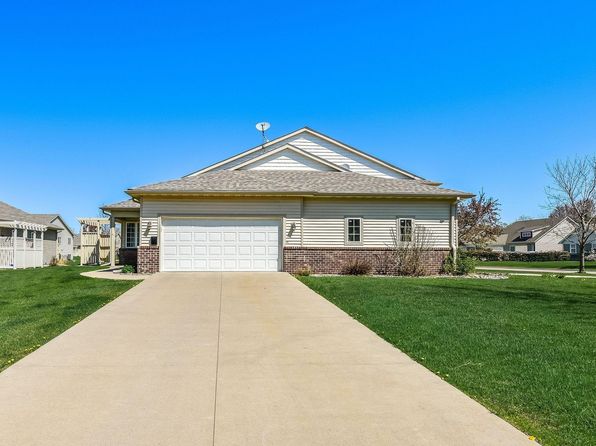 51 E 13th Ave, Saint Paul Park, MN 55071