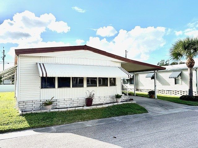 1st image of 1071 Donegan Rd #163