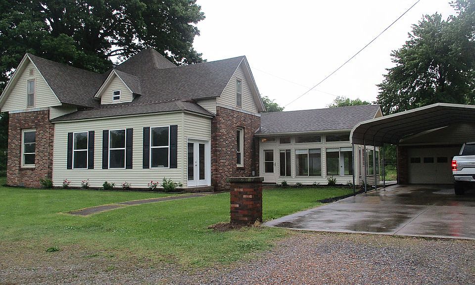 1st image of 814 Richard Burnley Ave