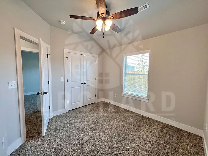 528 Bradford Dr #B — Photo 14