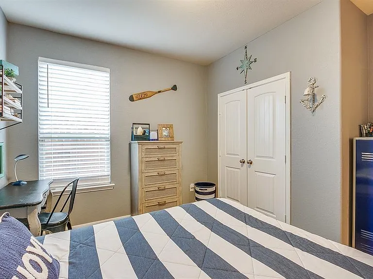 17503 Fechser Ln — Photo 22