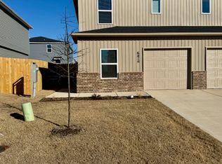 6816 SW Devotion Ave #1, Bentonville, AR 72713