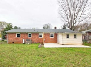 646 N Bost St, Statesville, NC 28677
