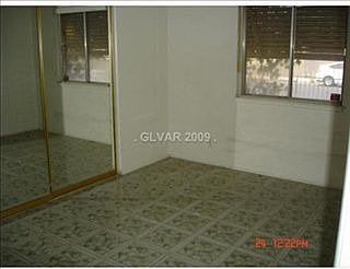 4th image of 2616 Constantine Ave