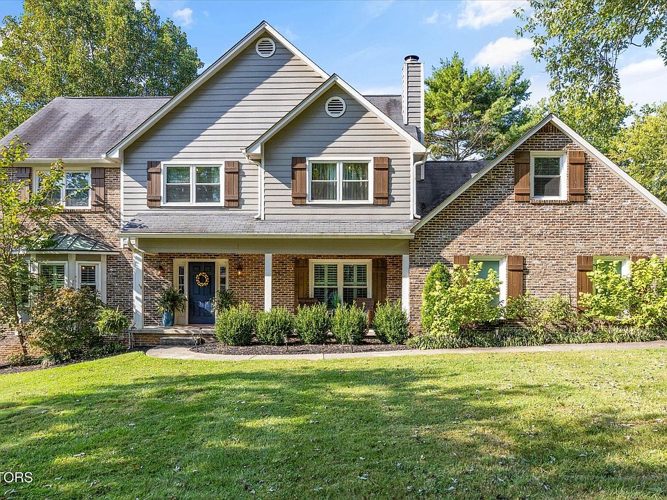 1st image of 211 Sugarwood Dr