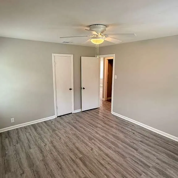 14823 Oak St — Photo 20