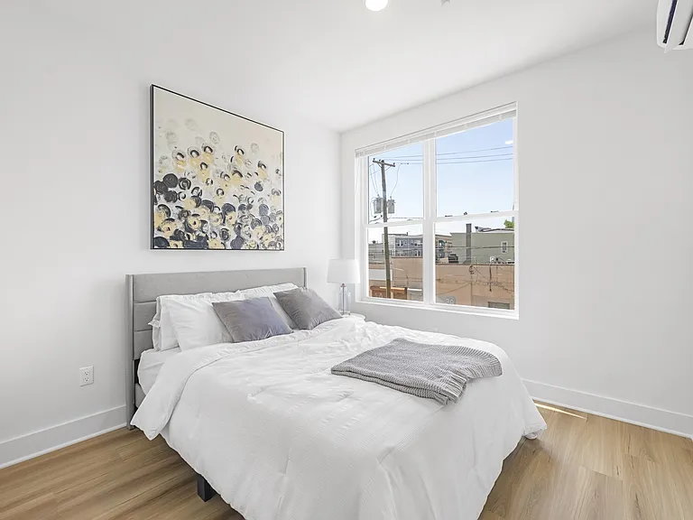 30 McAdoo Ave #305 — Photo 12