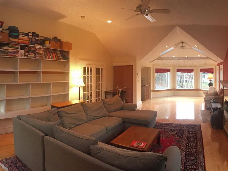 Horseshoe Rd — Photo 8