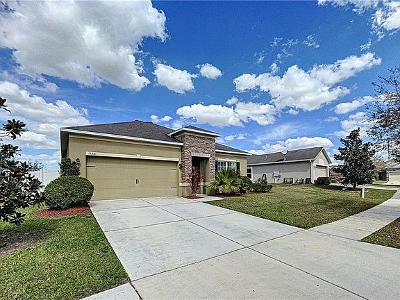 3rd image of 13216 Waterford Castle Dr