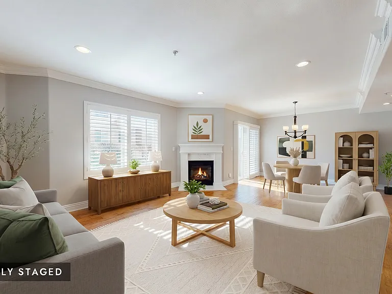 11540 Moorpark St #103 — Photo 3