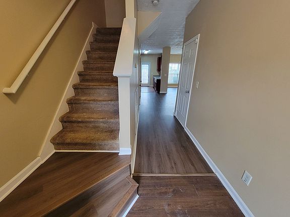 3rd image of 4209 High Park Ln