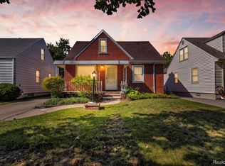 3330 Detroit St, Dearborn, MI 48124