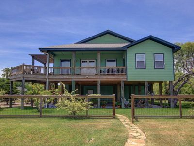 627 S Magnolia St, Rockport, TX, 78382