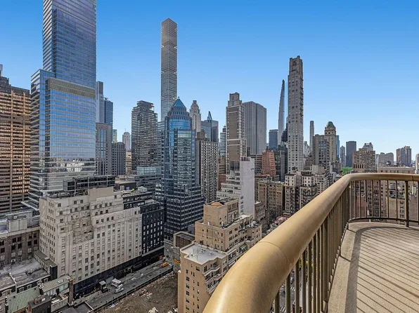 167 E 61st St APT 26B, New York, NY 10065