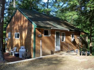 8 E Shore Rd, Swanzey, NH 03446