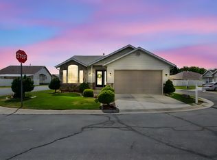 4593 S Promenade Dr, Roy, UT 84067