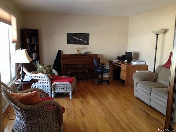 2nd image of 3419 Witherbee Dr