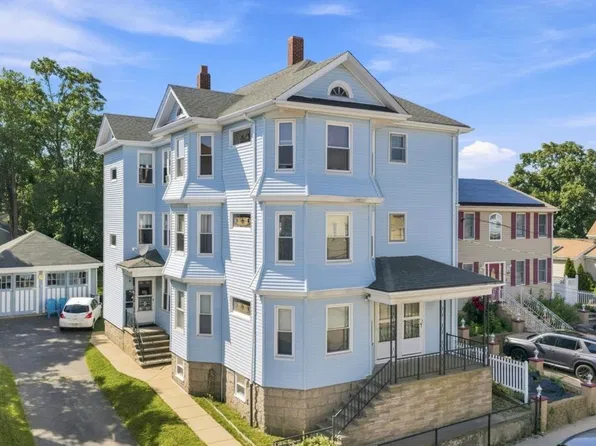173 Kilburn St Unit 1, Fall River, MA 02724