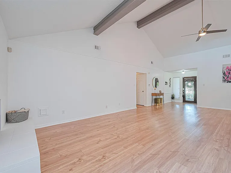 8018 Zimmermann Dr — Photo 10