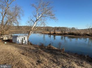 34 Barge Ln, Stafford, VA 22554